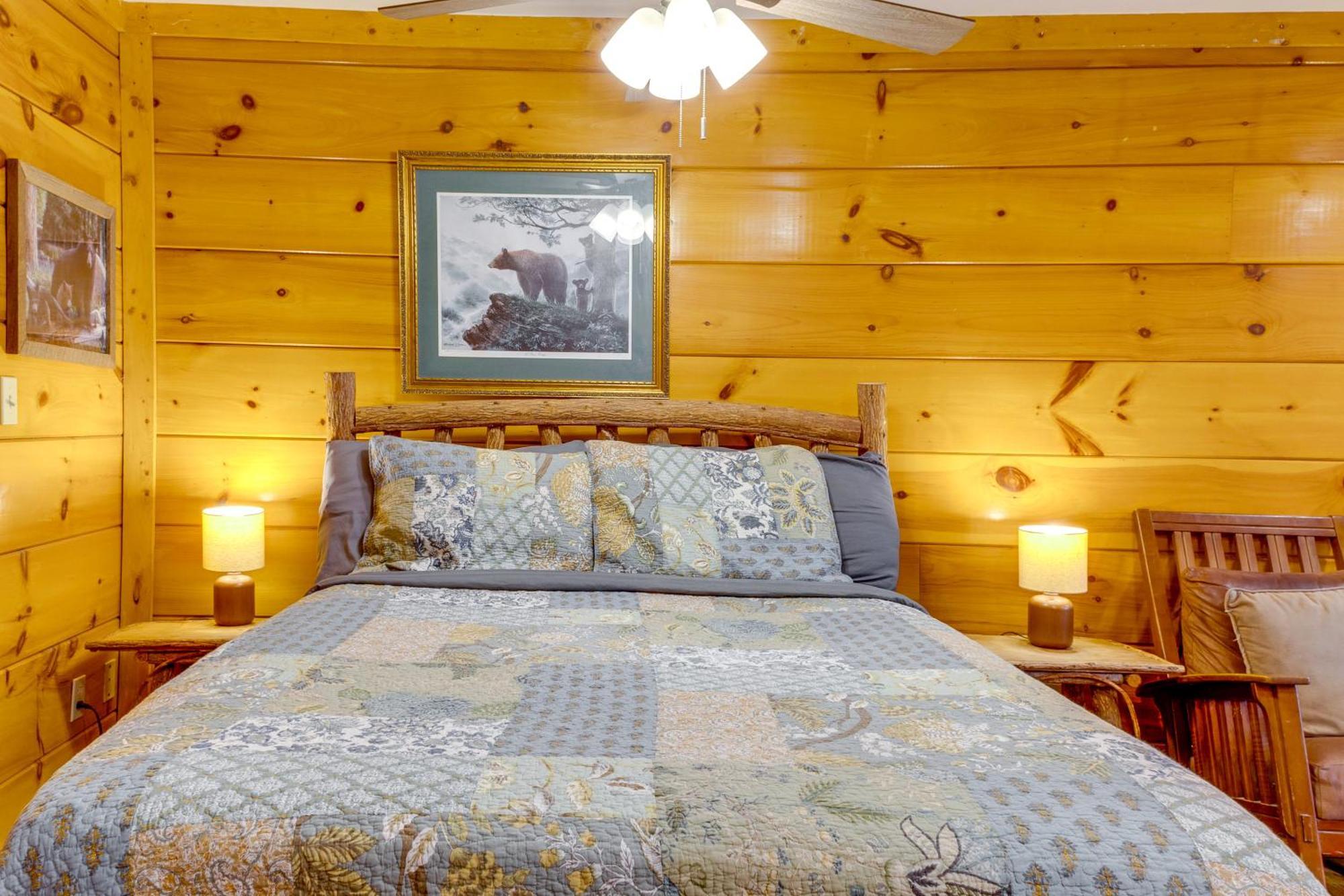 Pigeon Forge Resort Studio Cabin On Dollywood Ln! Exterior photo